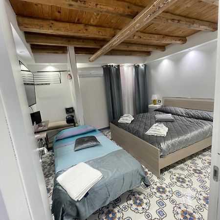 Mini Appartamenti Ballaro Rooms Παλέρμο Εξωτερικό φωτογραφία